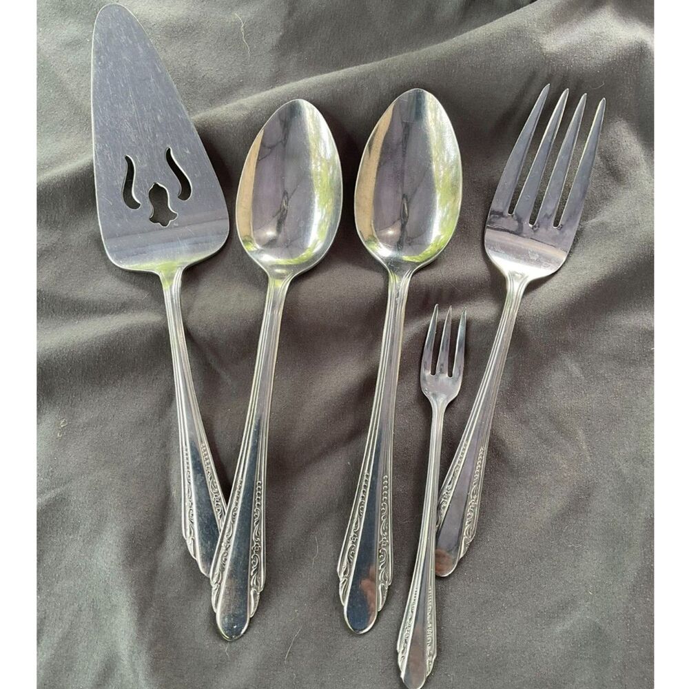 Everbright Stainless USA Serve Ware Set